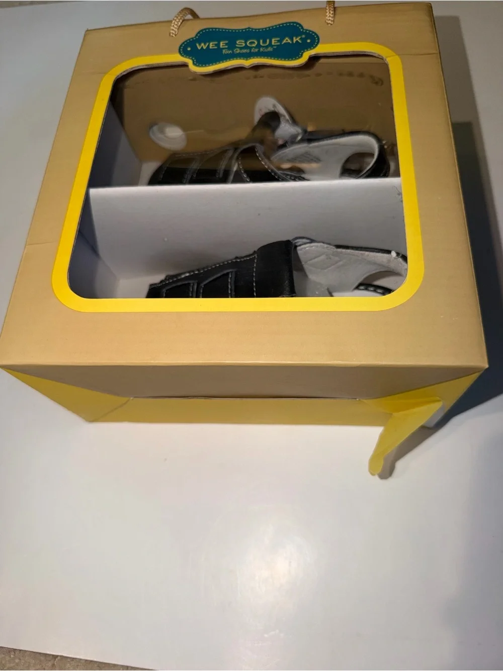 NWT Wee Squeak Black Leather Fisherman Squeaker Sandals | Toddler Size 9